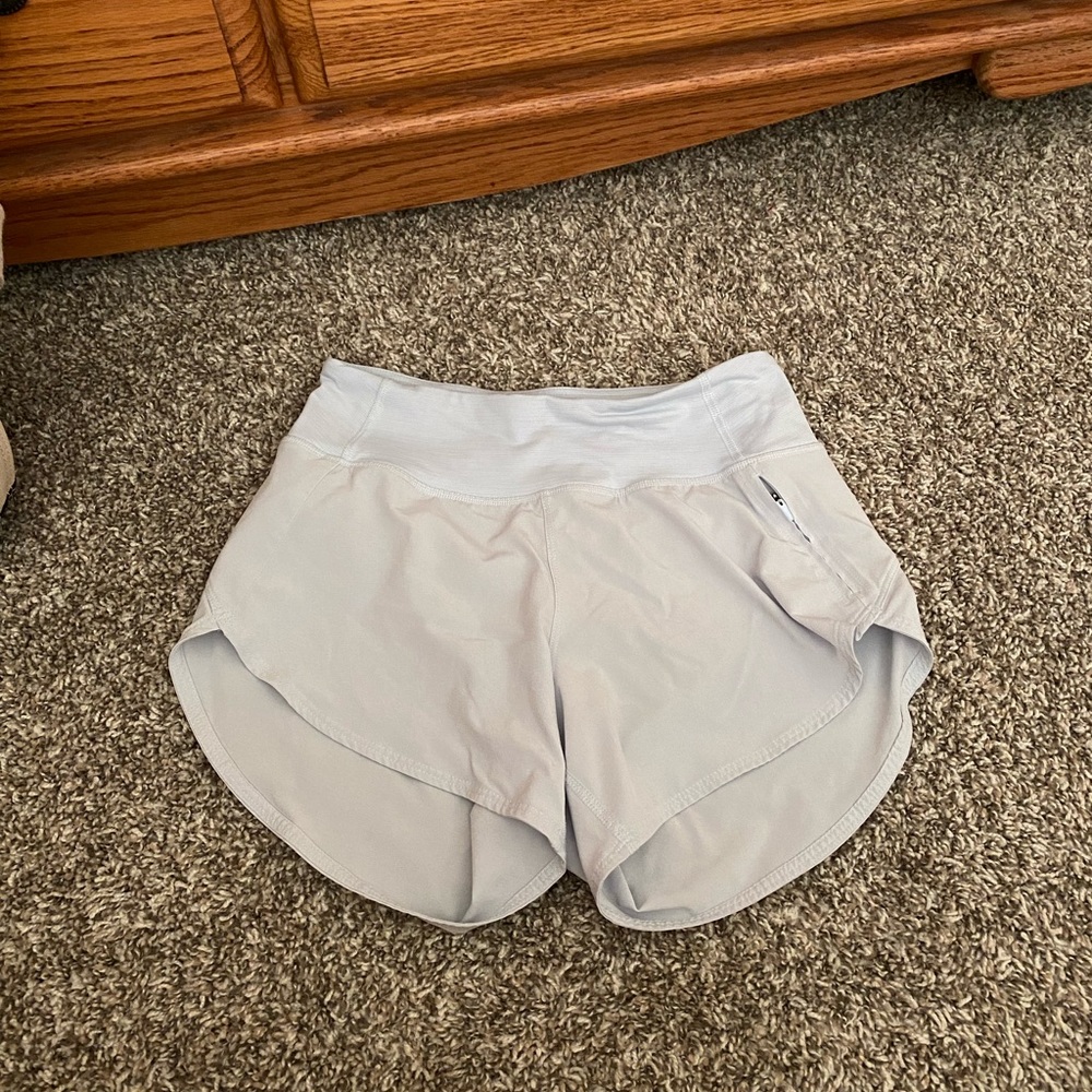 Outdoor voices Hudson 4 “ shorts